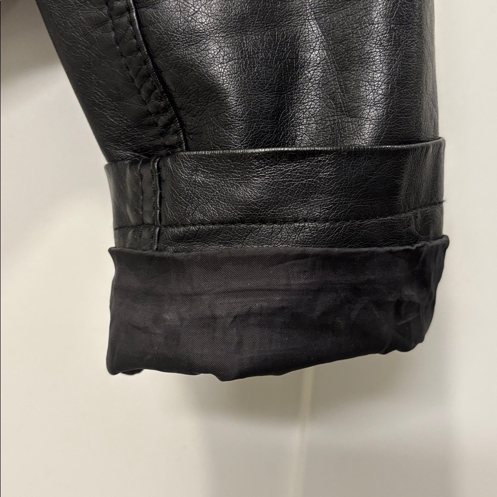 Forever 21 Black Pleather Jacket - Picture 4 of 7